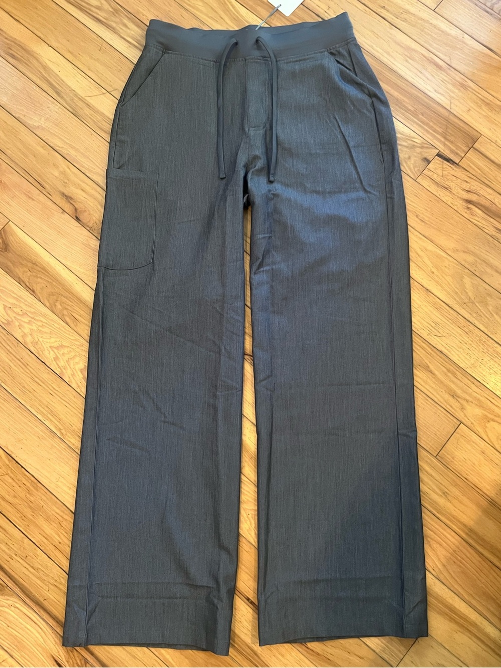 Mandala Women’s Gray High Waisted Wide Leg Scrub Pants